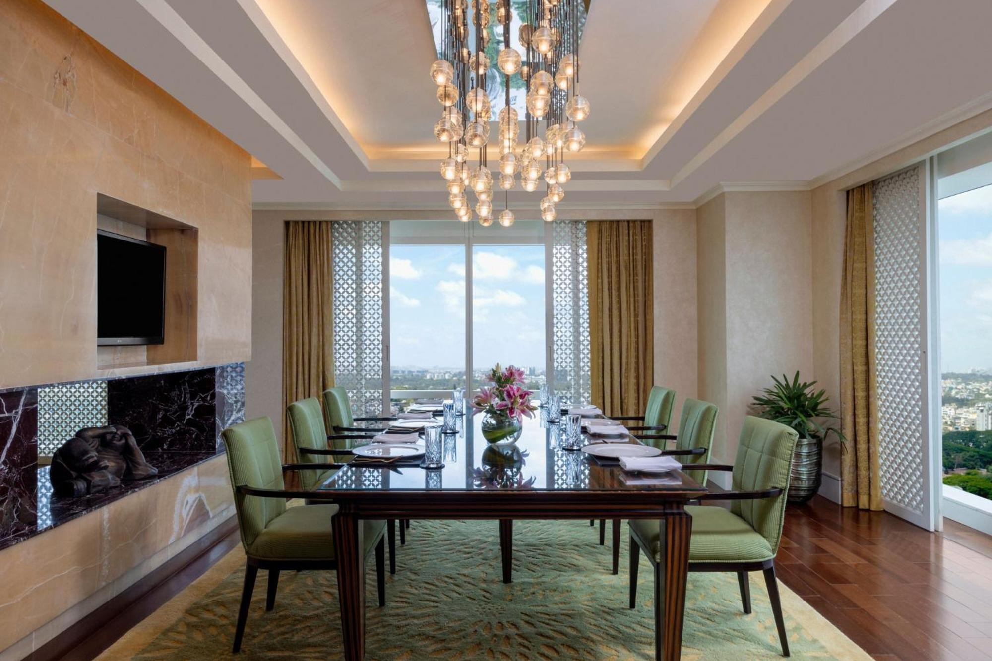 The Ritz - Carlton, Bangalore Exterior photo